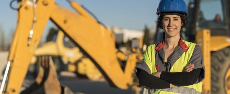 woman in construction