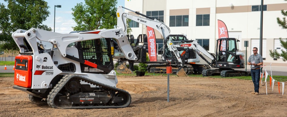 remote control bobcat